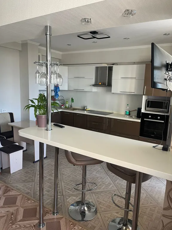 Просторная 2-х комнатная квартира в самом сердце города