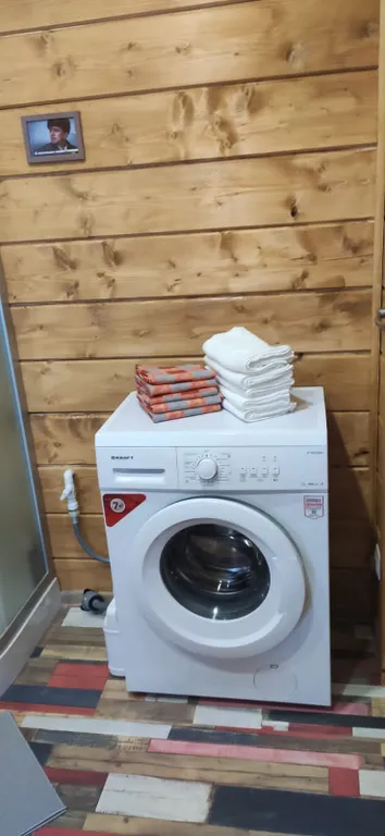 Twin house на берегу озера