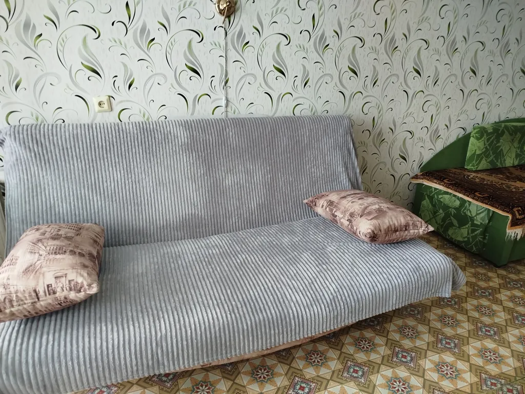 Уютная квартира в спокойном районе — аренда посуточно в Чайковский