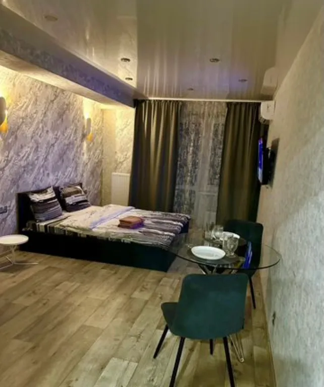 Студия возле торгового квартала