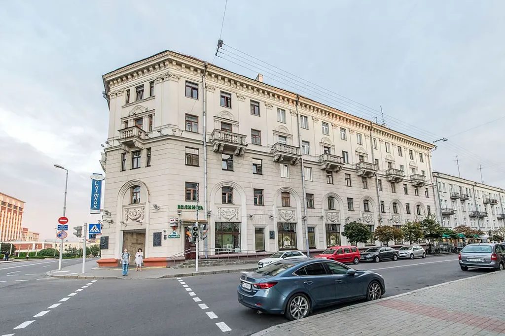 Квартира Квартира в шаговой доступности метро Купаловская — Минск