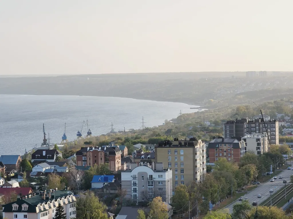 Большая квартира с видом на Волгу