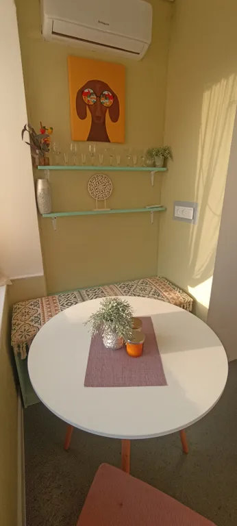 Комната возле моря