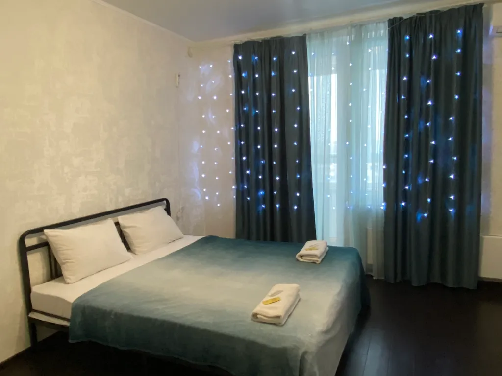 Квартира Просторная студия с лоджией — аренда посуточно в Коммунарка