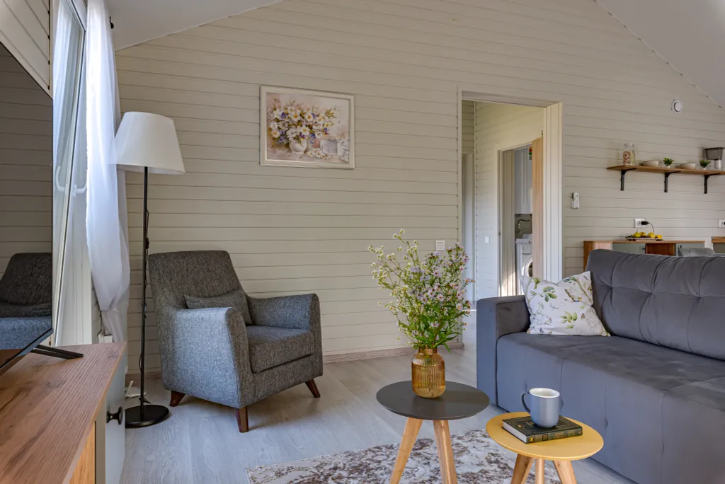 Альпийский - дом с костровой чашей и колонкой Алиса