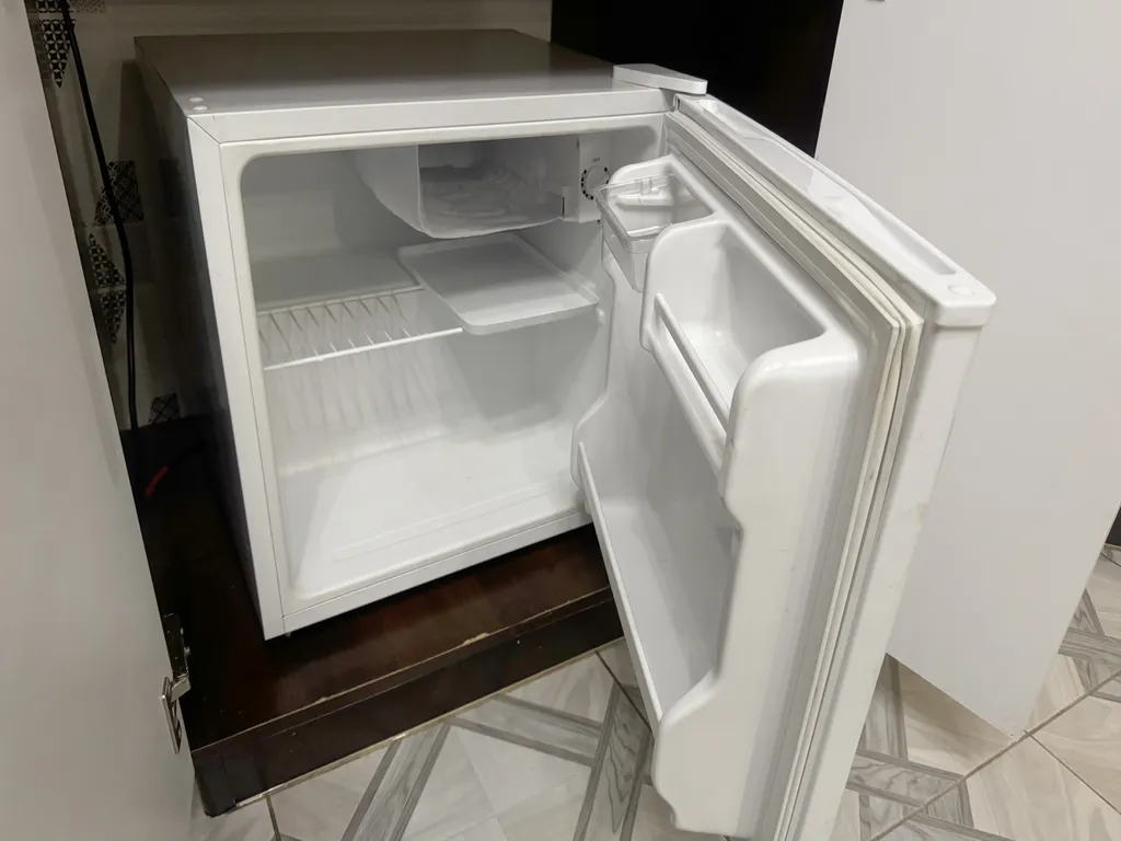 Две спальни в однокомнатной недалеко от  ТЦ "РИО"