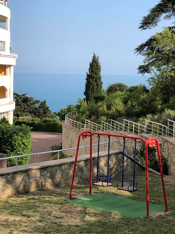 Роскошная квартира люкс с видом на море, с огромной кроватью king size