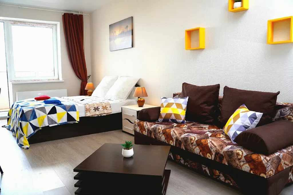 Уютная квартира-студия с диванчиком у торгового центра Вавилон — аренда посуточно в Тверь