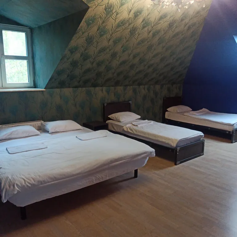 10-комнатный Дом