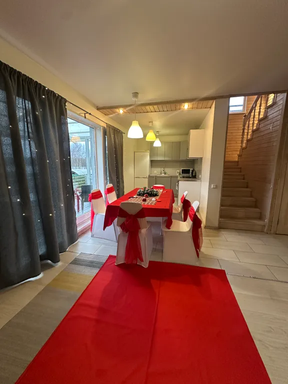 Дом у озера