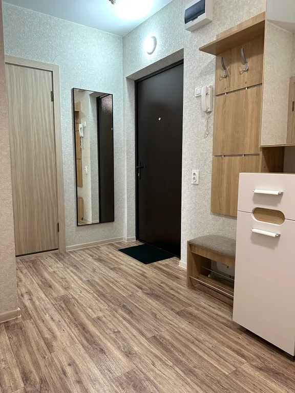 Двухкомнатная квартира возле парка Галицкого