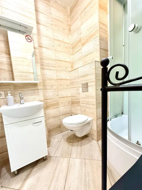 Двухкомнатный апартамент на Гостином дворе