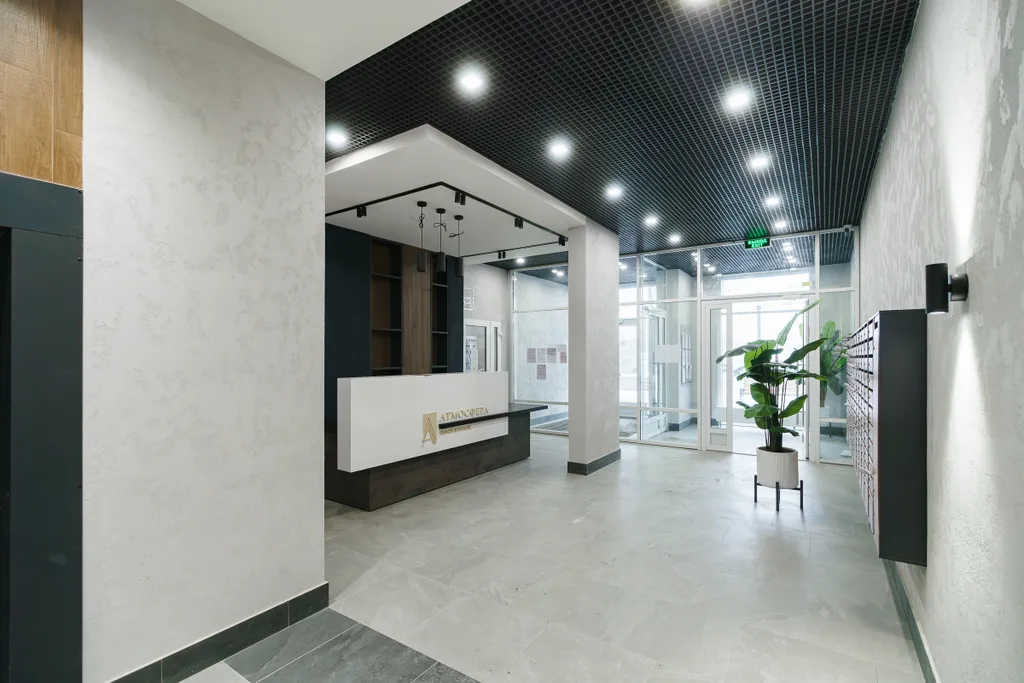 Студия с видом на город и Волгу