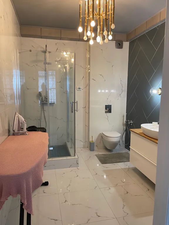 Уютный дом с баней, чаном и видом на горы