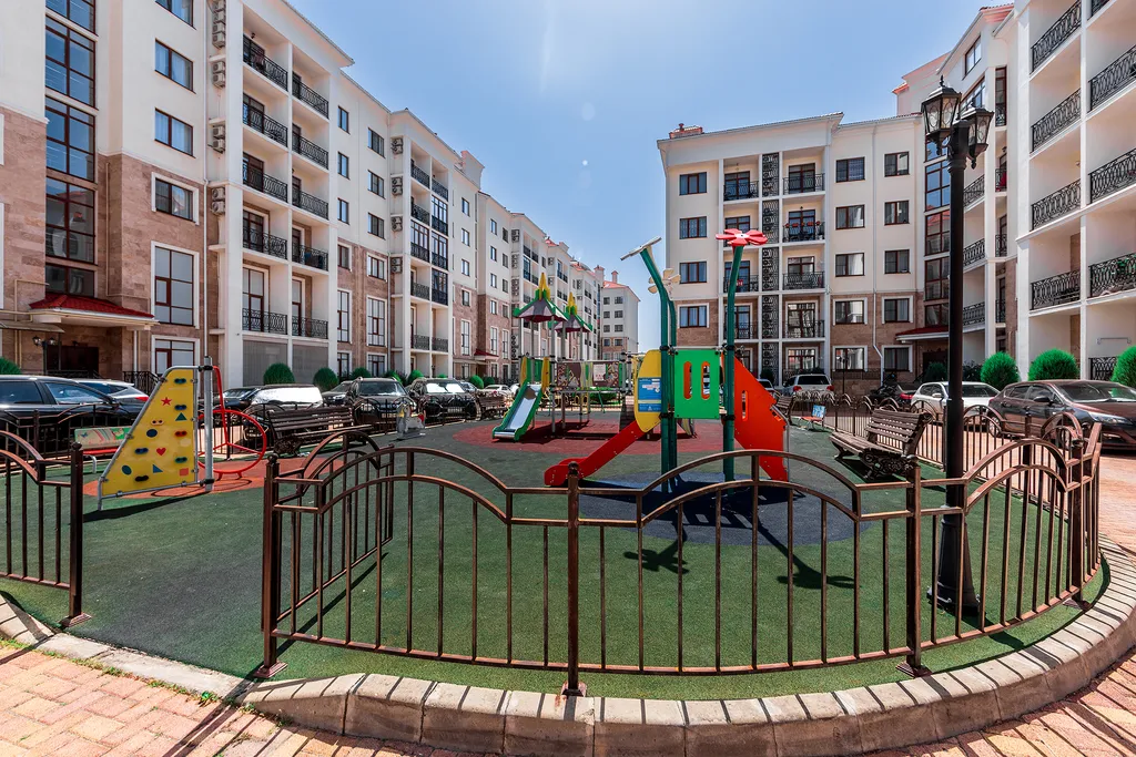 Квартира с видом на море в элитнoм ЖК Изумрудный гopoд