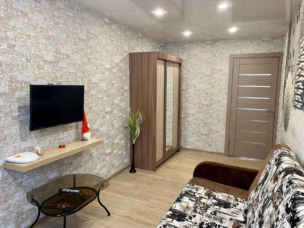 Двухкомнатная квартира в тихом центре