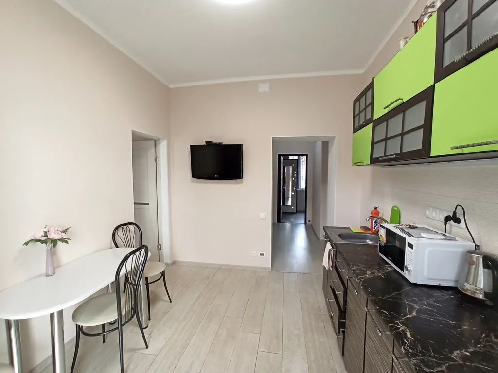 Апартамент с видом на море на берегу Пицундской бухты