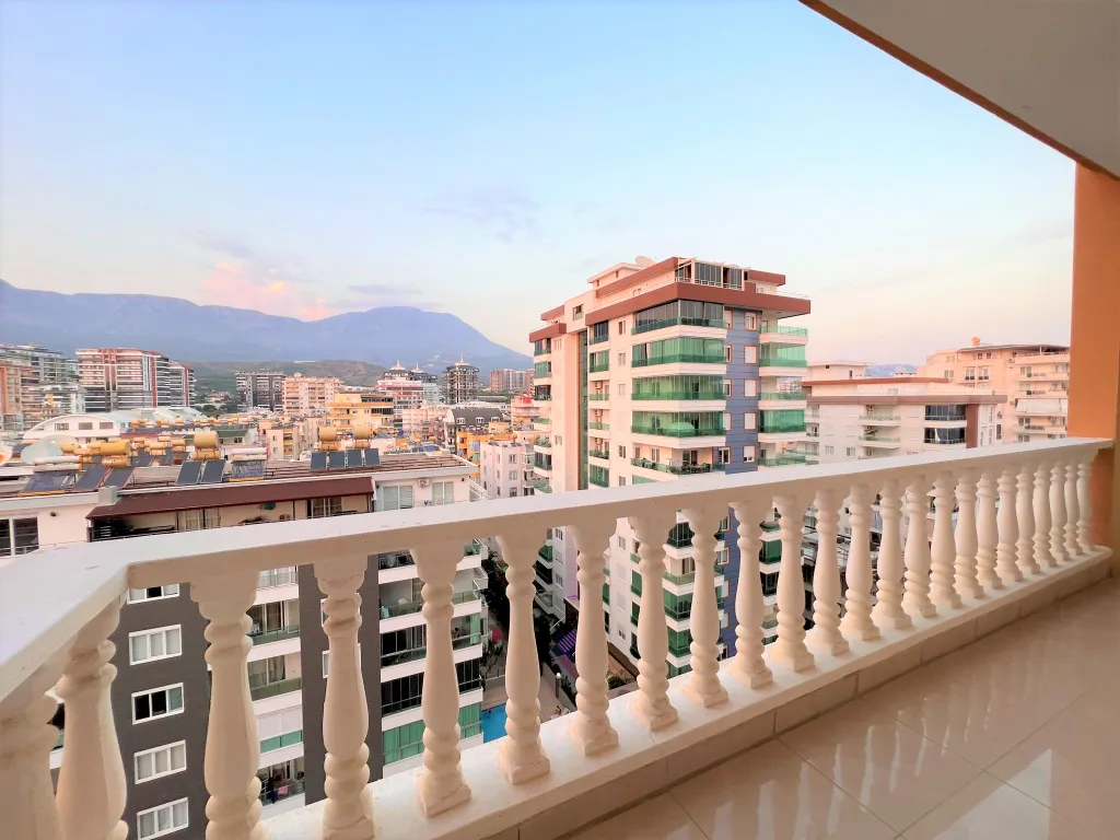 Аланья, просторная квартира с видом на море и горы, пляж - 5 минут