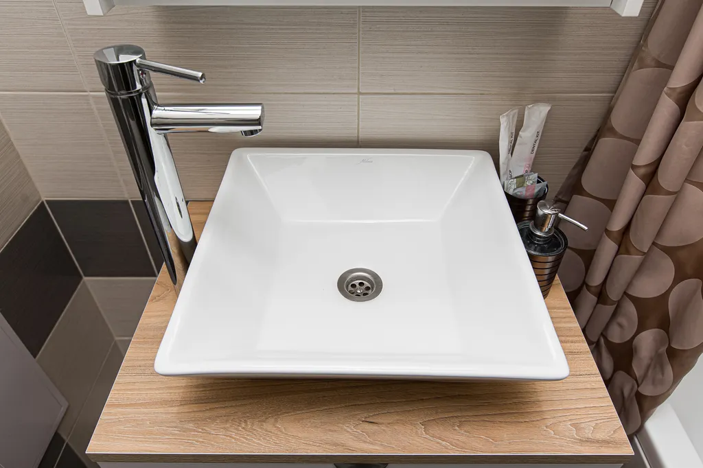 Красивая евродвушка в Академ Riverside