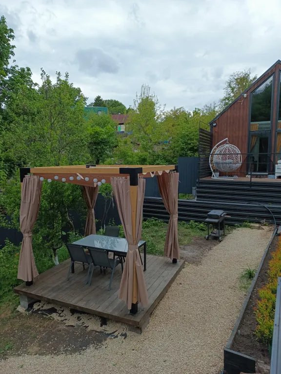 Барн у родника