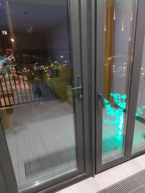 Luxe-76, своя терраса и вход, джакузи, проектор, ТВ-Алиса, 2 санузла