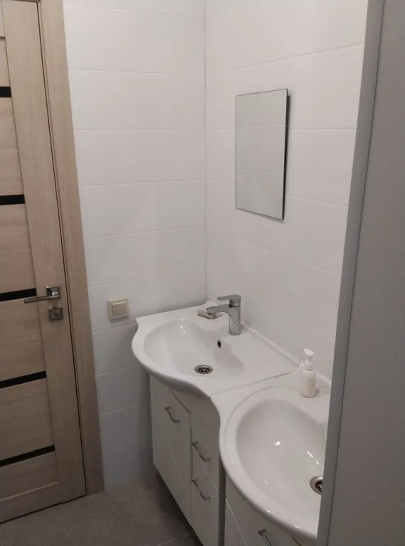 Апартамент с миникухней на берегу реки Бахтемир