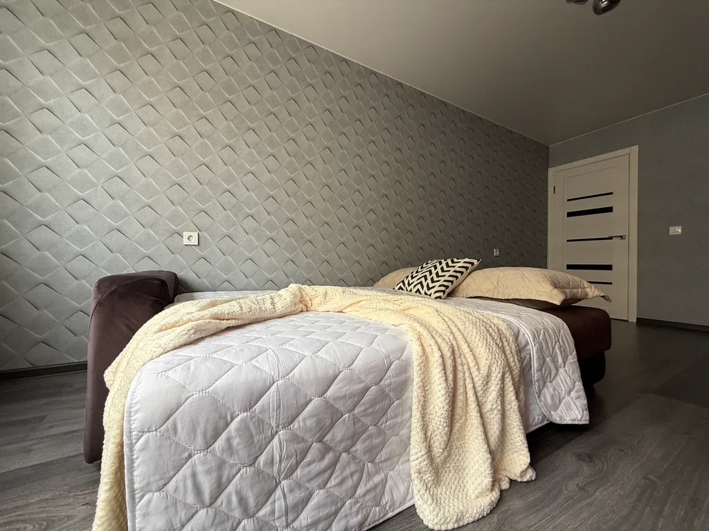 Квартира Квартира 2 к.кв. около парка Галицкого не берем оплату за уборку — Краснодар