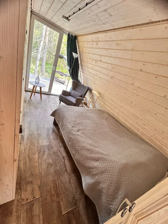 А фрейм 2 c видом на лес