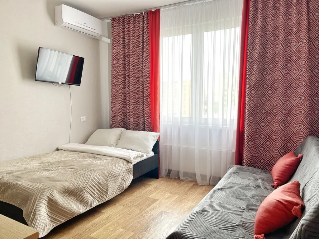 Уютная квартира-студия в современном ЖК Бурнаковский