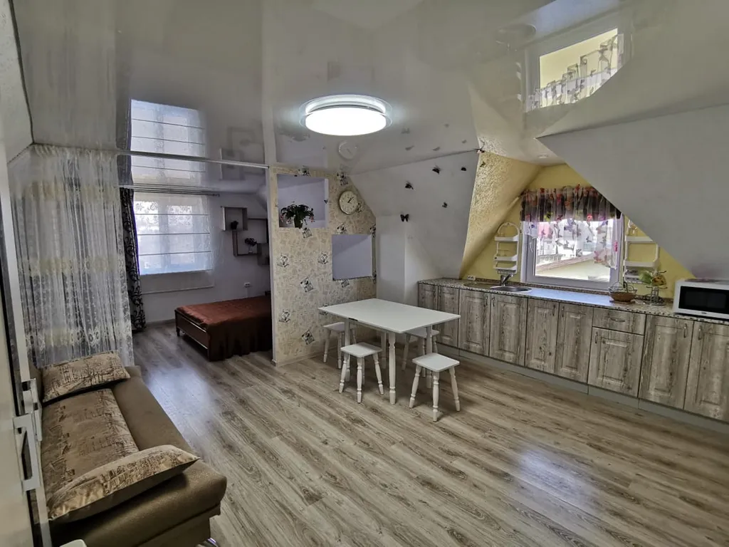 Квартира Комната — аренда посуточно в Береговое (Феодосия)