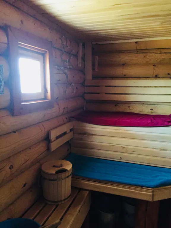 Коттедж Лада в черте города с сауной