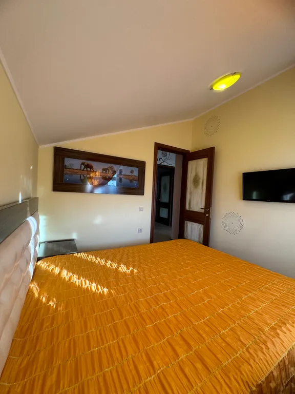 Дом на море с бассейном