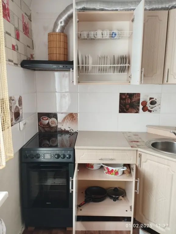 Уютная квартира в самом центре поселка