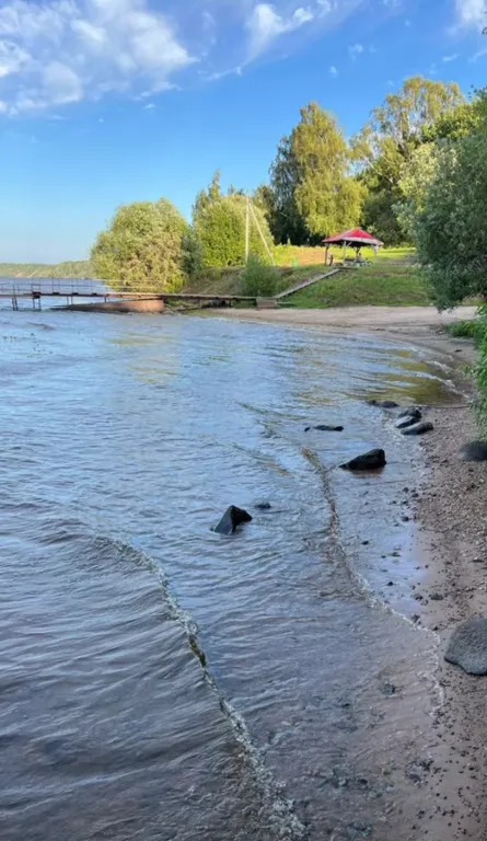 Парящий дом на Волге