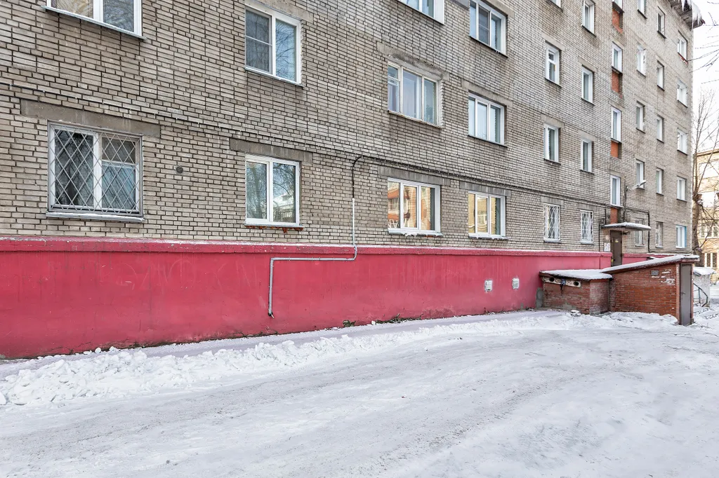 Квартира Квартира студия высокий первый этаж — Новосибирск