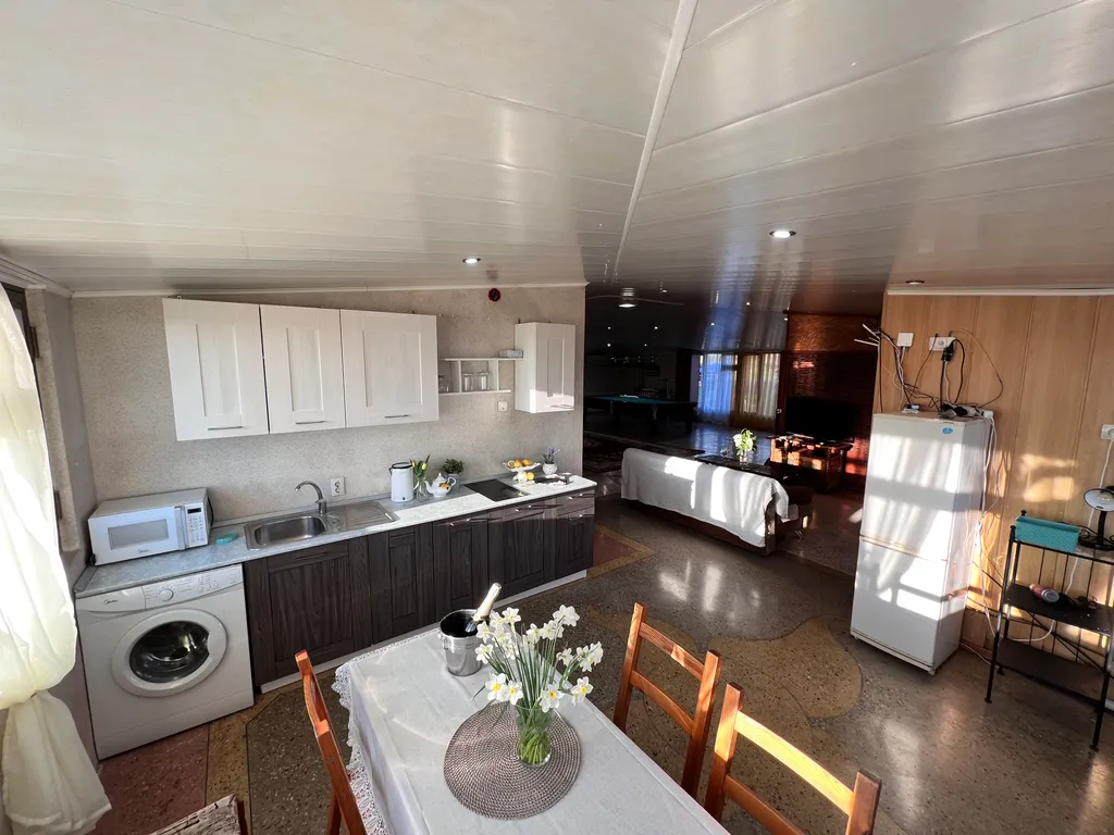 На время в Раю Дуплекс дом с отдельным входом