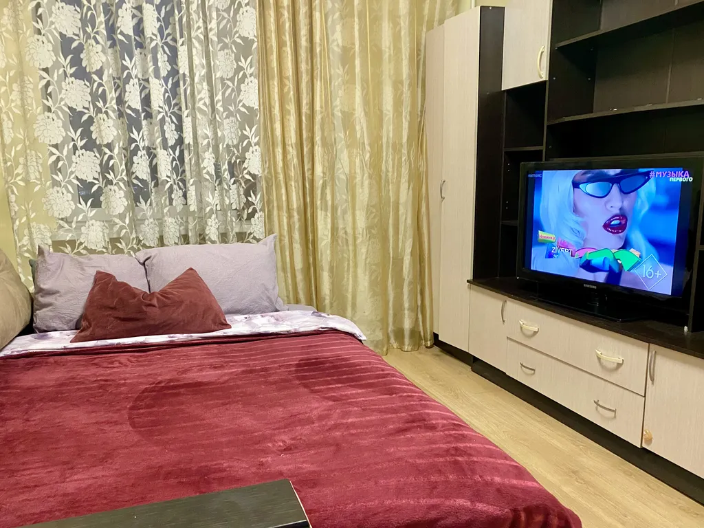 Уютная квартира – 2 минуты от метро