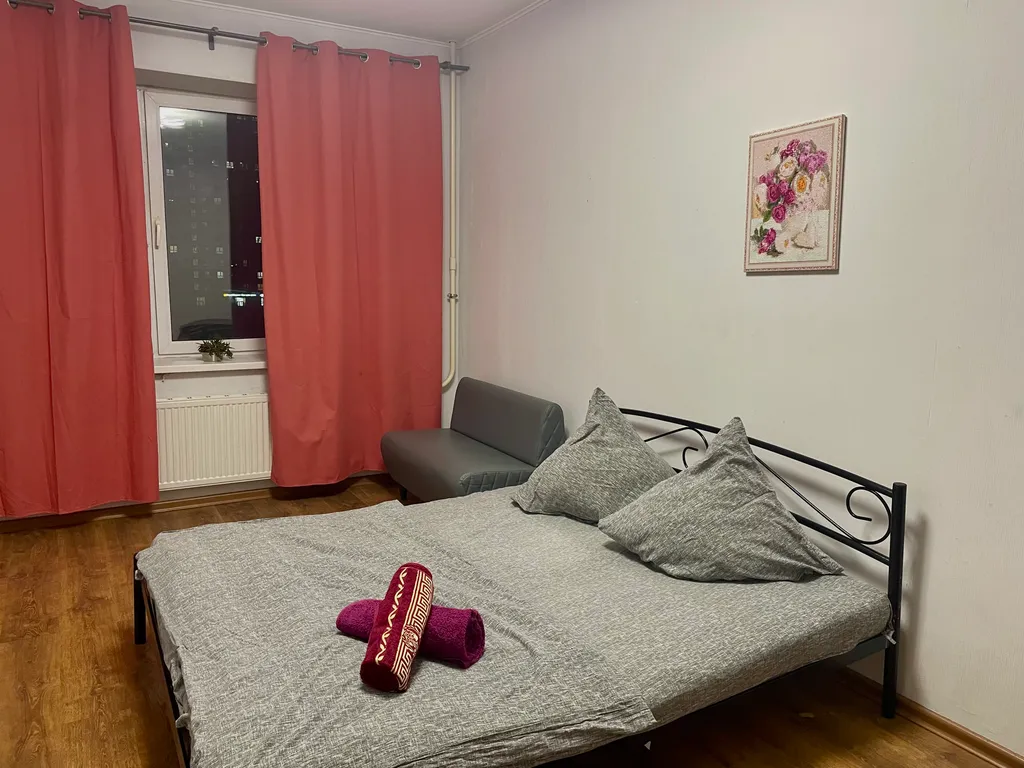 Квартира для командировок в микрорайоне Зенино ЖК Самолет