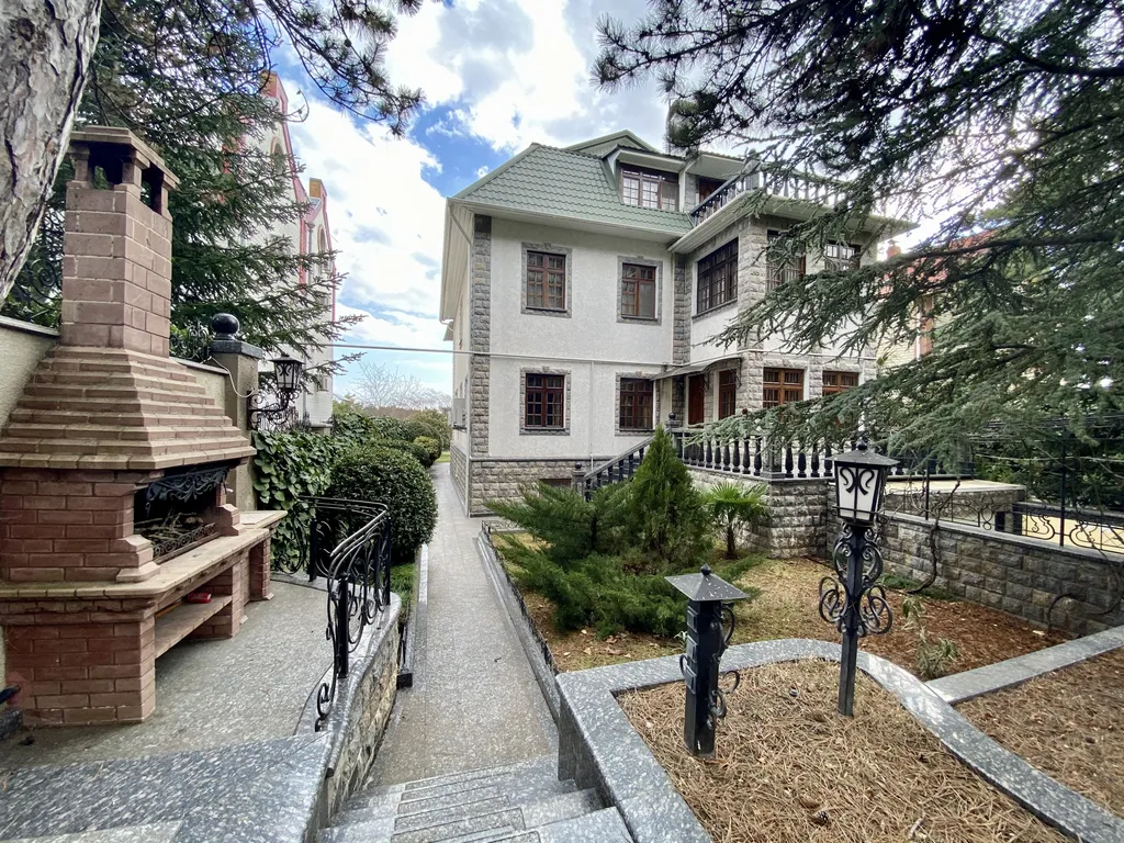 Особняк в заповедной зоне