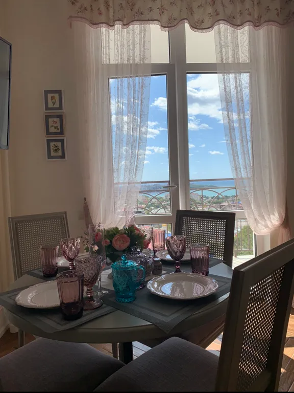 Апартаменты с видом на море