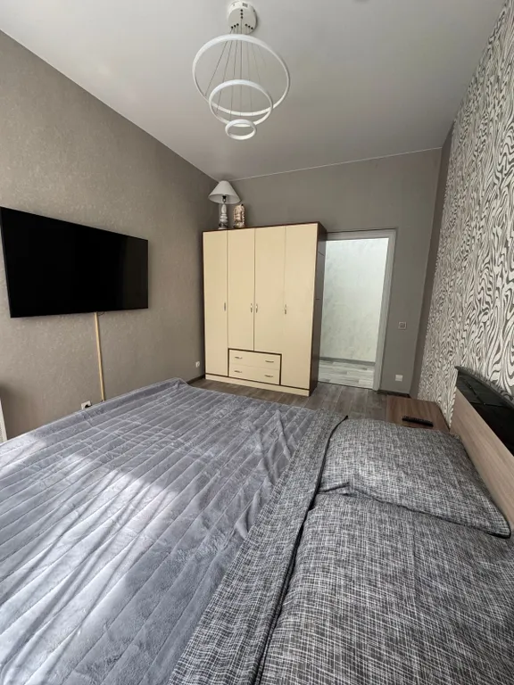 Уютная двухкомнатная квартира на Мира 3