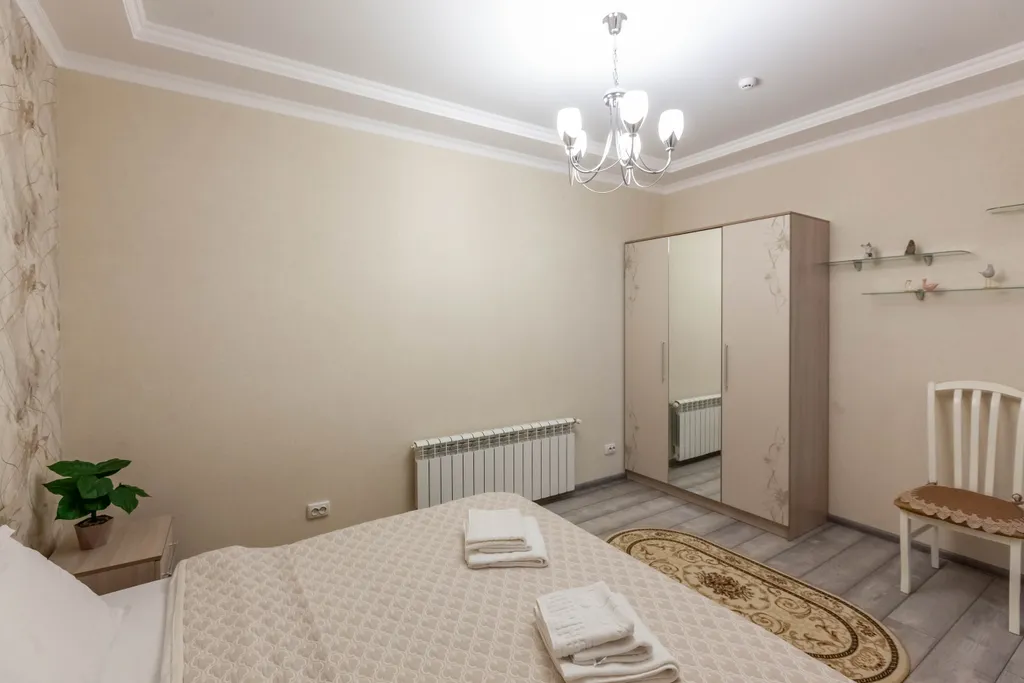 Трёхкомнатная квартира с евроремонтом в новом двухэтажном здании