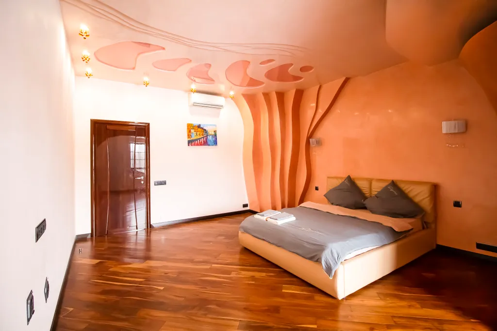 Шикарный дом с сауной, бассейном, караоке