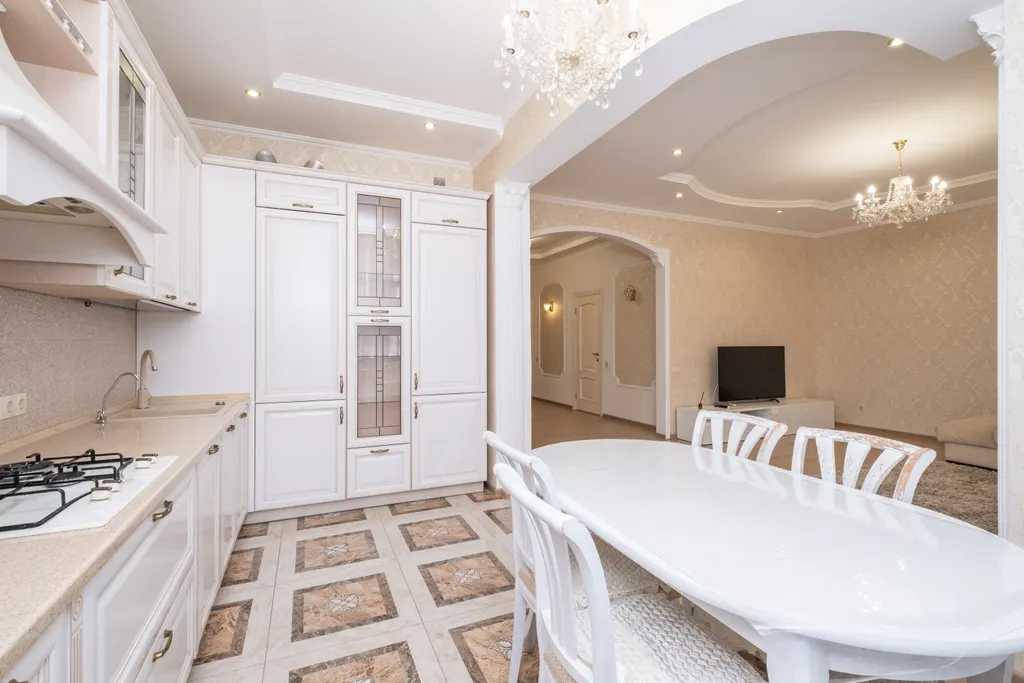 Светлая квартира в историческом центре рядом с Кремлем