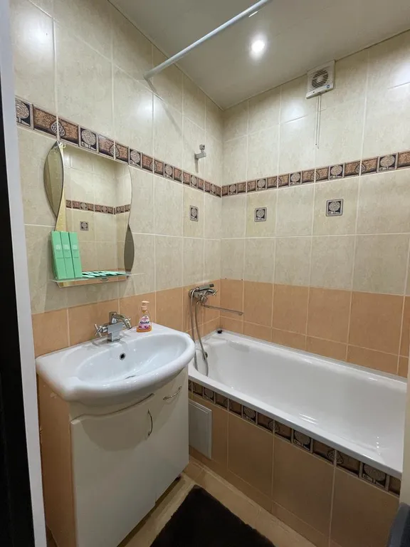 Просторная трешка в самом центре