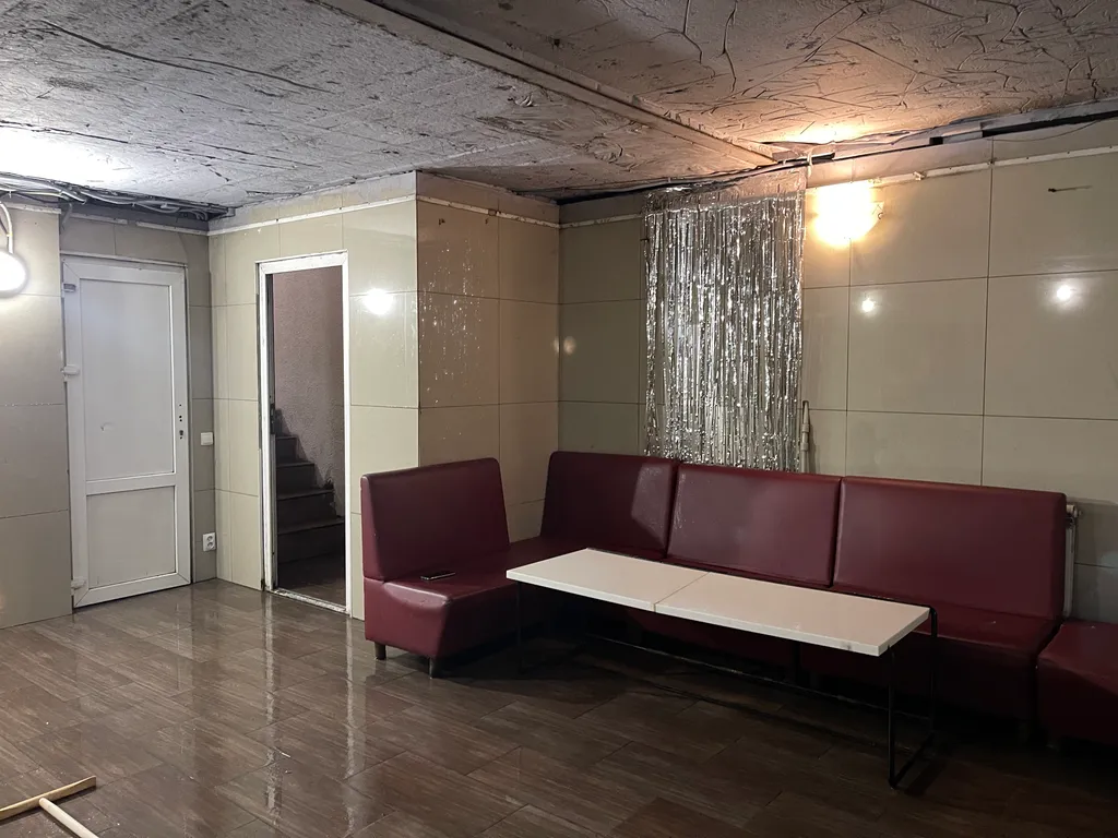 7-комнатный Дом