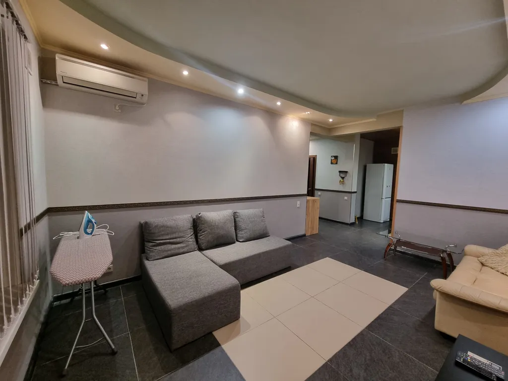 Коттедж Коттедж Апартаменты с бассейном — Сириус