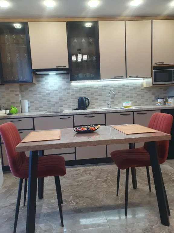 Новая квартира со стильным интерьером