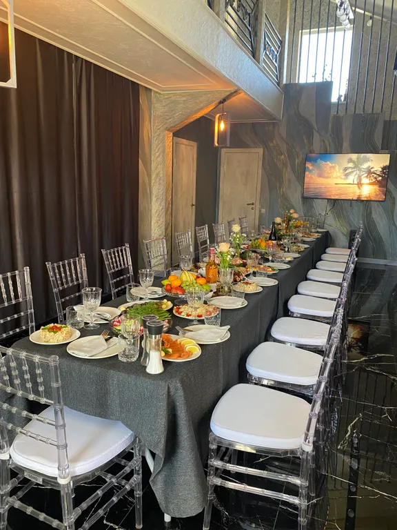 Шикарный и просторный двух этажный коттедж со вторым светом и баней