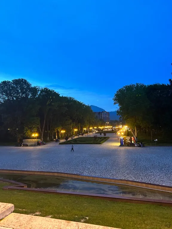 Двухкомнатная квартира в районе Новопятигорского озера и Парка Победы